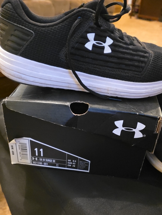 Under Armour Shoes - Under Armour Surge Womans Black and White Running Sneakers